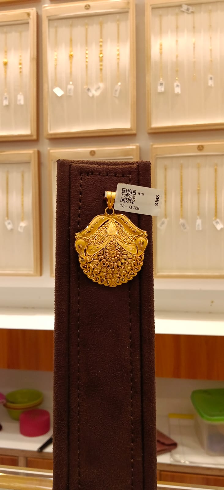 Single Hook Dollar